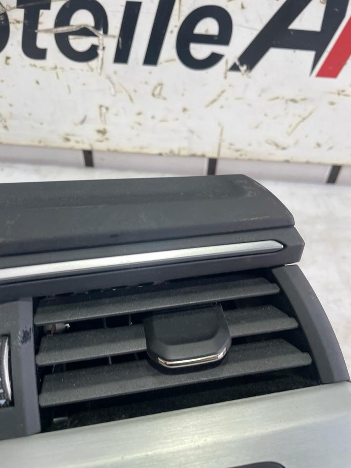 Audi A4 B9 8W Luftausströmer Lüftungsdüse Luftdüse 8W2820902 – Bild 3