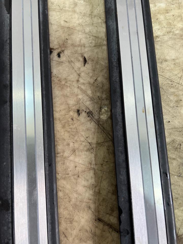 Audi A7 4G Türleisten Einstiegsleisten Blenden 4G8947405C – Bild 3