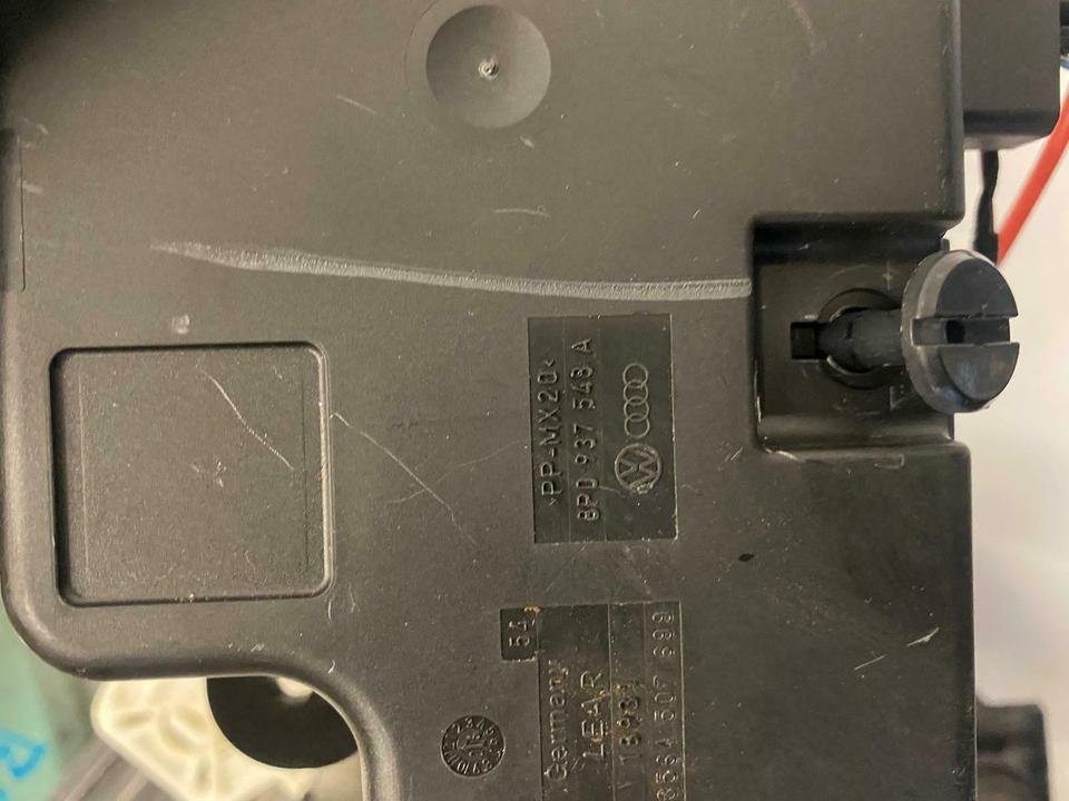 Audi A3 8P Q7 A8 Hauptsicherungsdose Sicherung Relais 8P0937548A – Bild 8