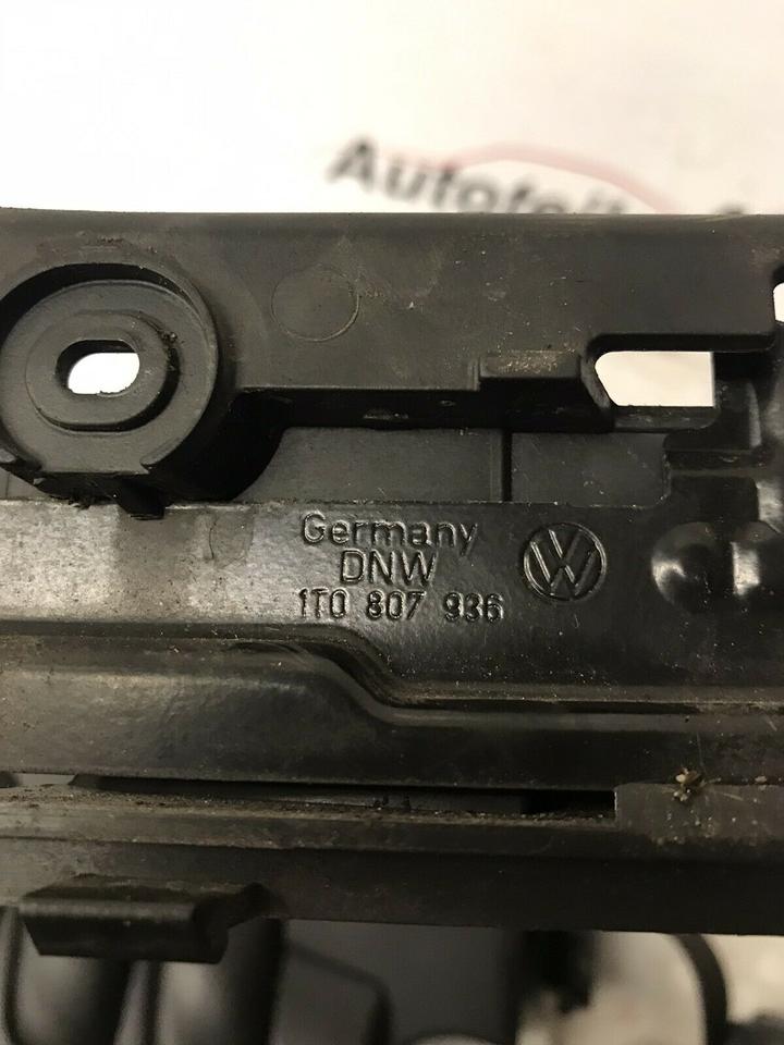 VW Touran Halterung Stoßstange L+R 1T0807935 1T0807936 – Bild 3