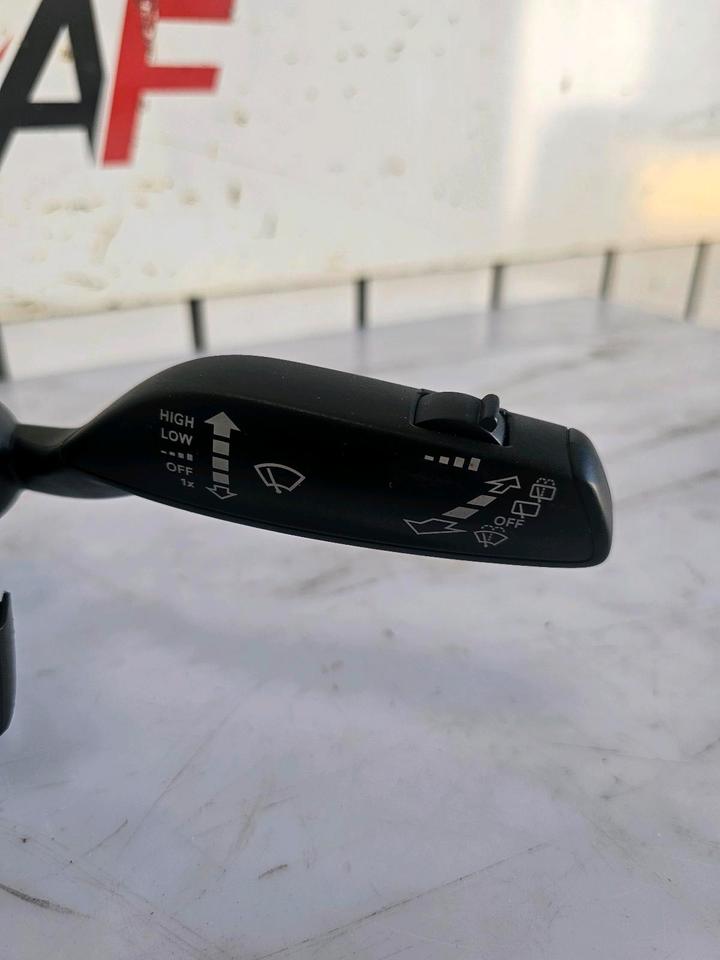 Audi Q3 8U Lenkstockschalter Schleifring 8X0953501F – Bild 4