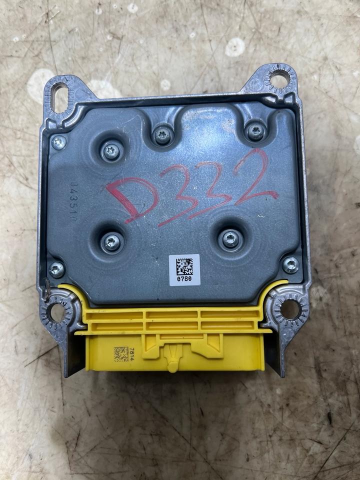 Audi A8 4H Steuergerät Beschleunigung Drehrate 4H0907637A – Bild 5