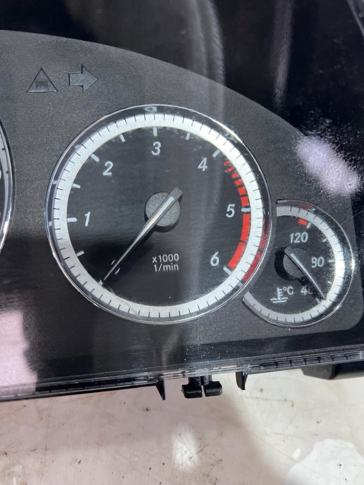 Mercedes E-Klasse W212 Tacho Tachometer A2129006604 – Bild 3