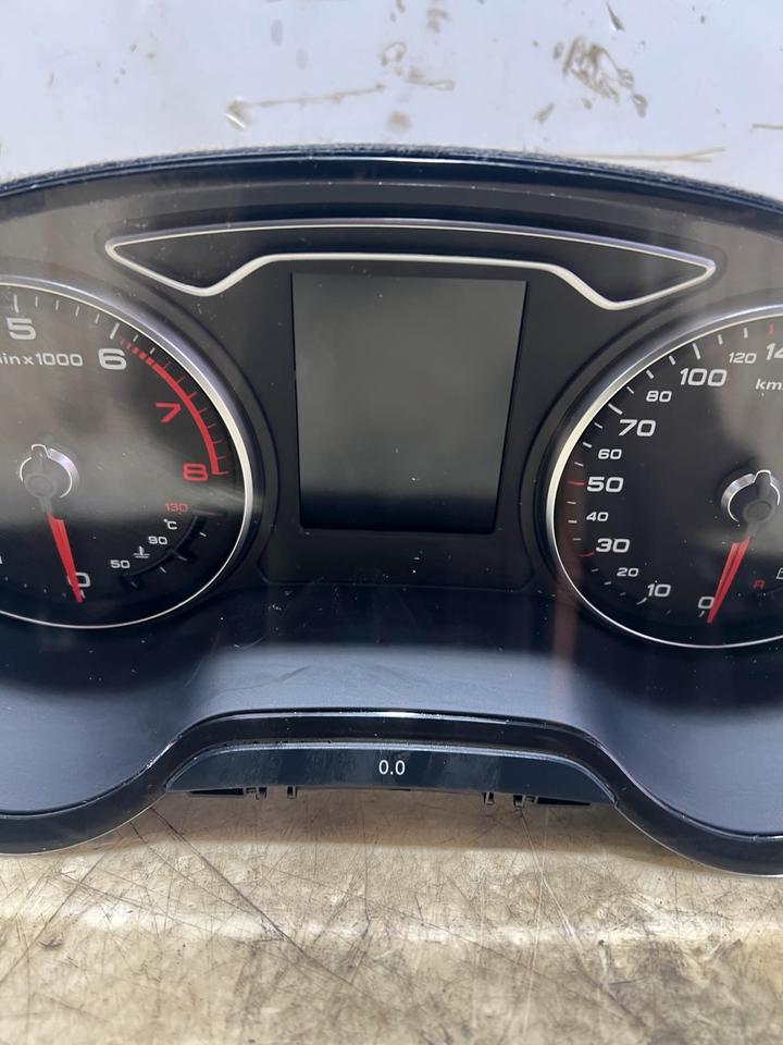 Audi A3 8V Tacho Tachometer Kombiinstrument 8V0920870J – Bild 2