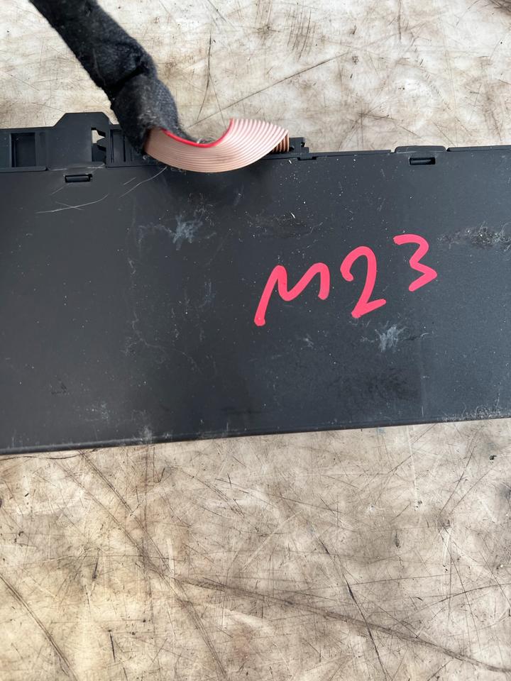 BMW 1er E82 Steuergerät 9147226 – Bild 2