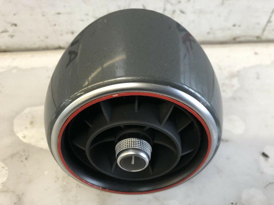 Audi A1 8X Frischluftdüse Luftdüse Düse 8X2820951 – Bild 4