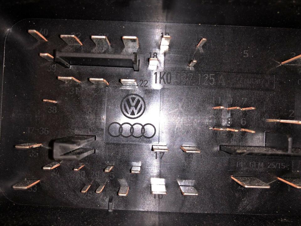 VW Golf Sicherungskasten Zusatzsicherungskasten 1K0937125A – Bild 4