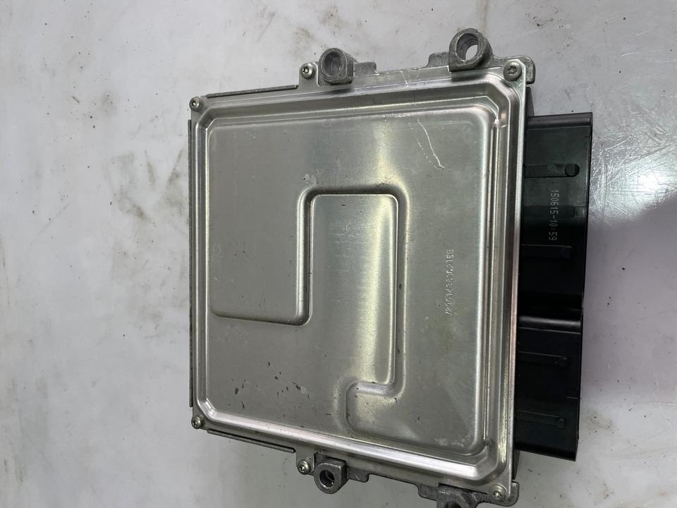 Peugeot 308 II T9 SW Motorsteuergerät Steuergerät 9812338980 – Bild 4