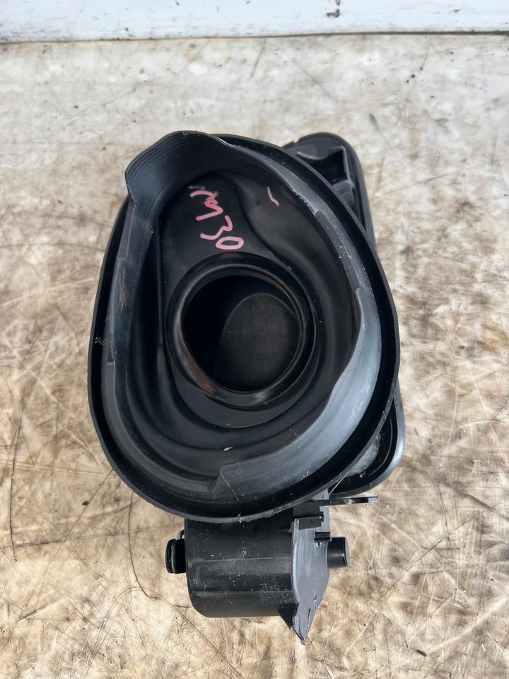 BMW 3er F30 F31 Tankklappe Tankdeckel 118844 – Bild 3