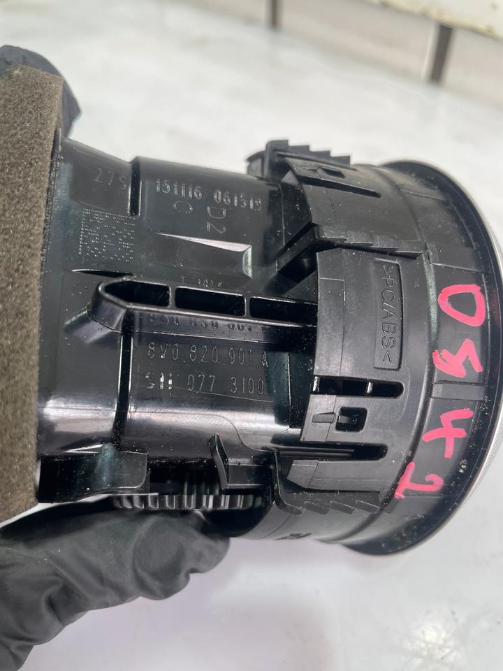 Audi A3 8V Luftausströmer Lüftungsdüse Luftdüse 8V0820901A – Bild 5