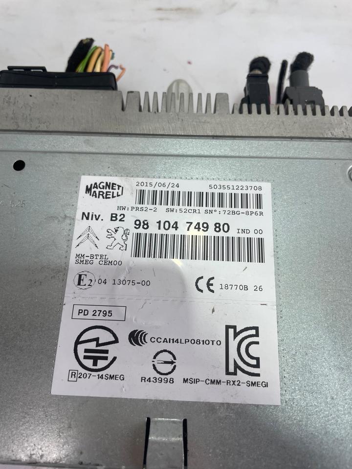Peugeot 308 II Radio Steuergerät Empfangseinheit 9810474980 – Bild 3