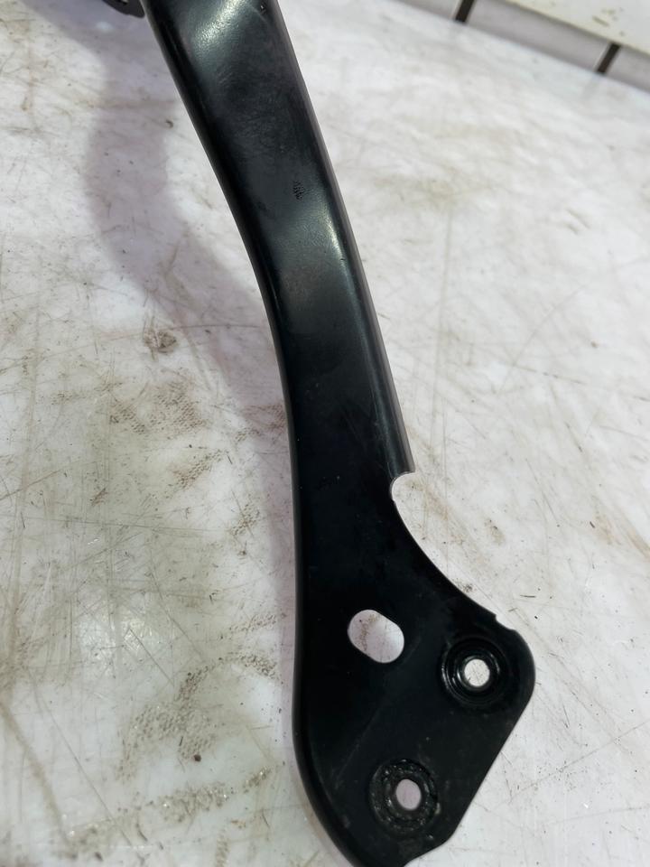 Mercedes E Klasse W212 S212 Scheinwerfer Halter Träger 212620028 – Bild 4