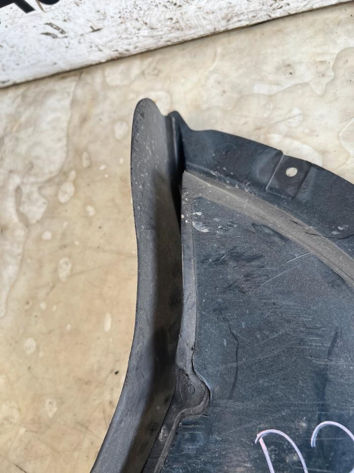 BMW 7er F01 F02 Radlauf Spritzschutz Abdeckung Rechts 7898892 – Bild 4