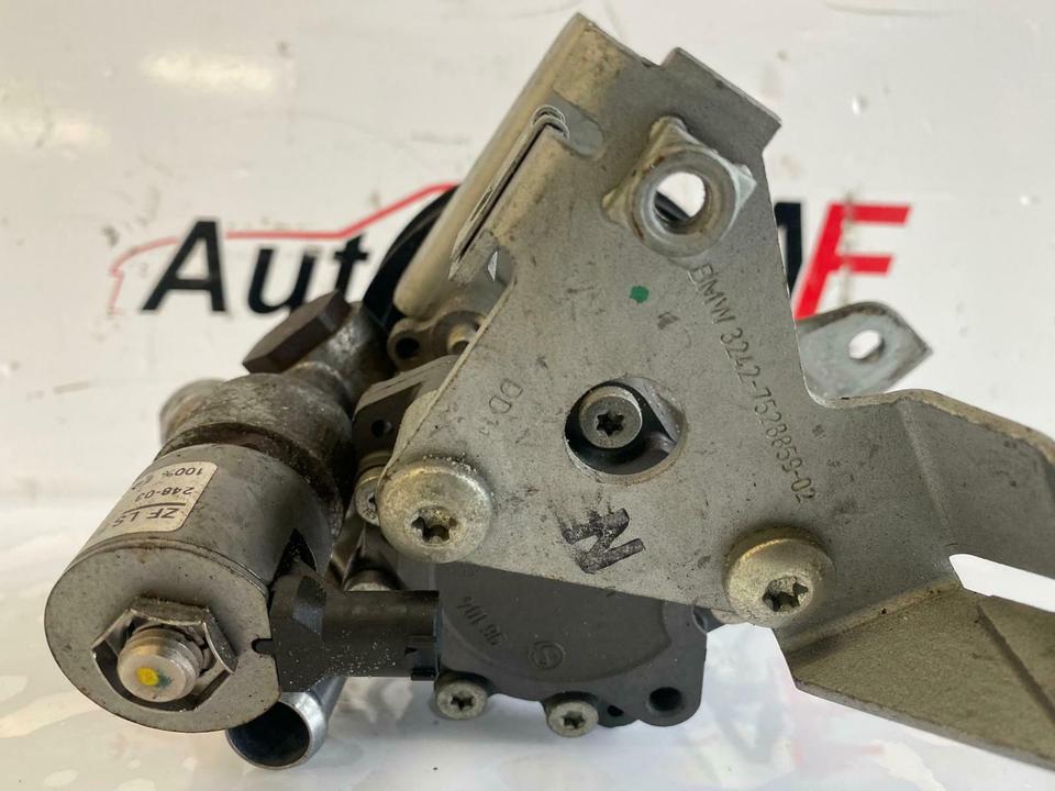 BMW 5er E60 E61 Servopumpe Hydraulikpumpe 7697974107 – Bild 6