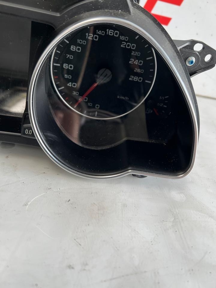 Audi A5 8T Tacho Tachometer Kombiinstrument 8T0920931L – Bild 5