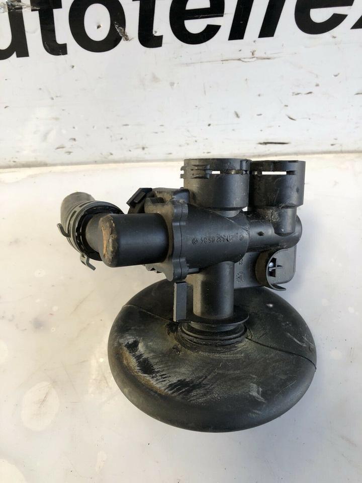 Mercedes CLS W219 Heizungventil Umschaltventil A2118320584 – Bild 3