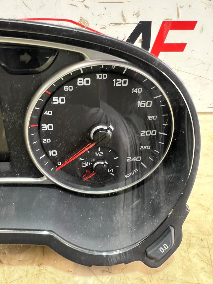 Audi A1 8X Tacho Tachometer Kombiinstrument 8X0920930C – Bild 3