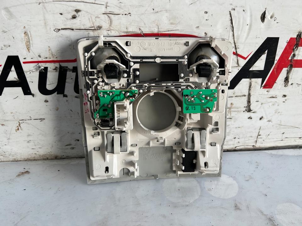 VW Golf 5 V Innenleuchte Leseleuchte 1K047105 – Bild 3