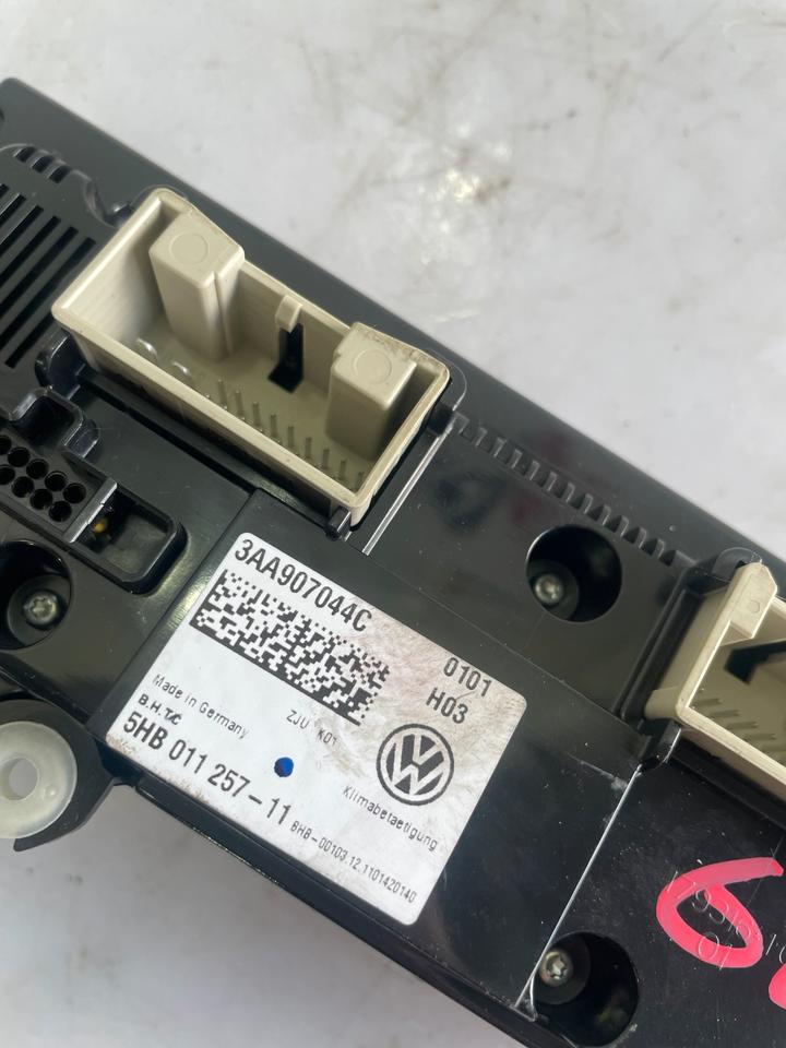 VW Passat B7 3C Klimabedienteil Klimaanlage 3AA907044C – Bild 7