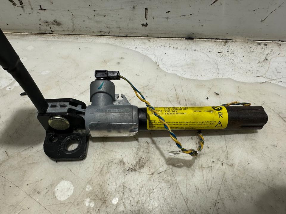 BMW 5er E60 E61 Gurtschloss Gurtstraffer Hinten 7065887 7065888 – Bild 4