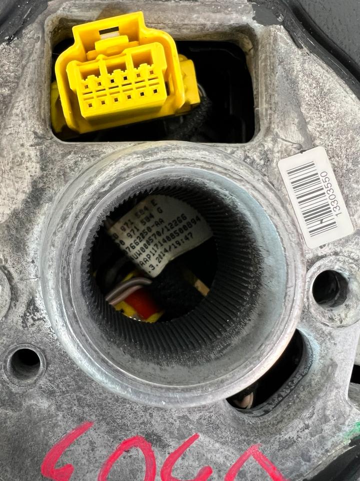 VW Beetle 5C Lenkrad Fahrerairbag Vorne – Bild 7