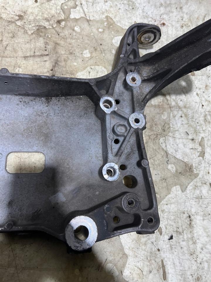 VW Passat Audi TT 8J Achse Vorderachse Vorderachsträger 3C0199369 – Bild 5