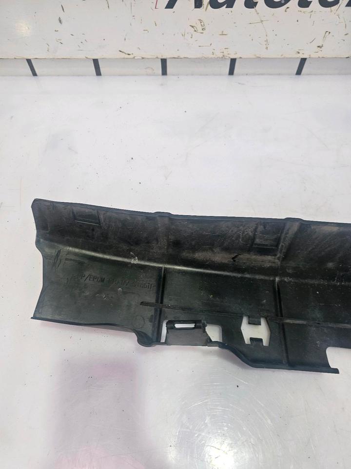 Audi A3 8V Abdeckung Stoßfänger Verstärkung 8V3807217 – Bild 5