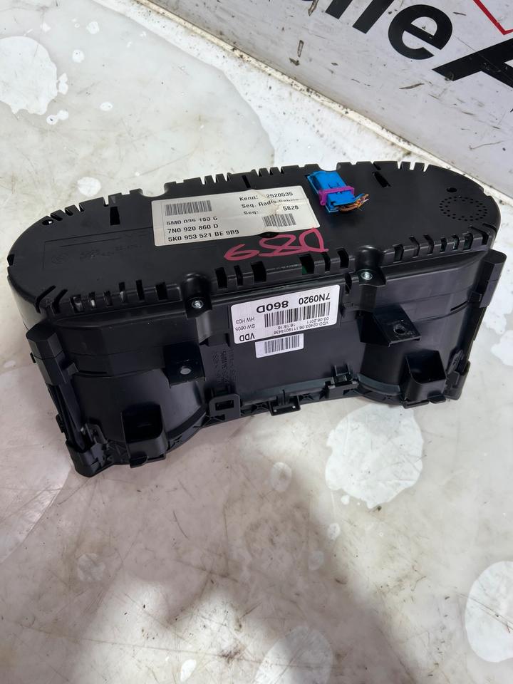 VW Sharan 7N Tacho Tachometer Kombiinstrument 7N0920860D – Bild 4