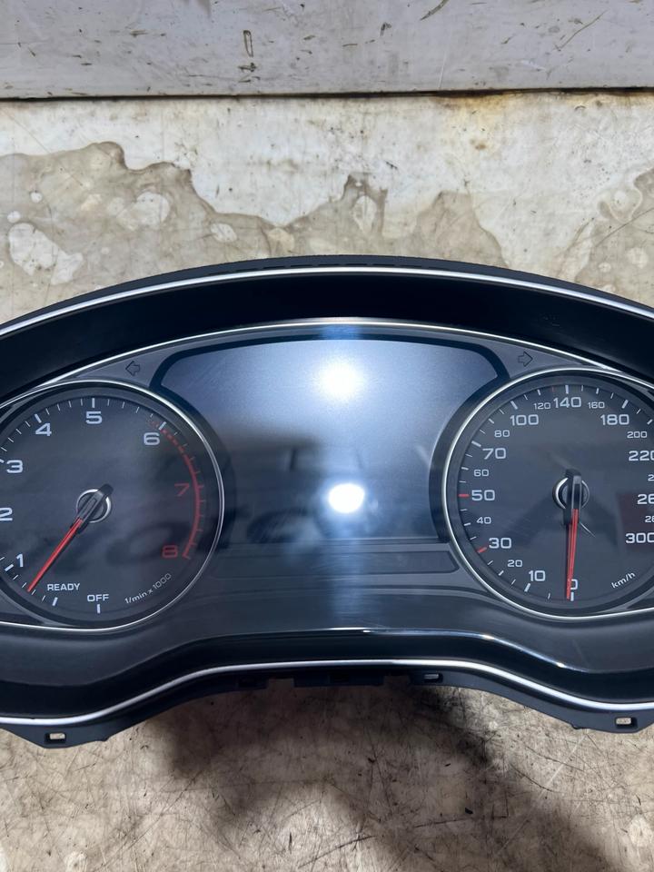 Audi A4 B9 8W Tacho Tachometer Kombiinstrument 8W5920780A – Bild 2