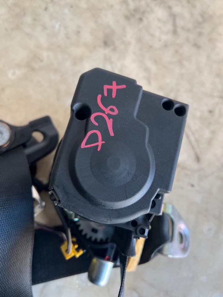 Mercedes S-Klasse W221 Sicherheitsgurt Gurt Hinten Rechts Links – Bild 7