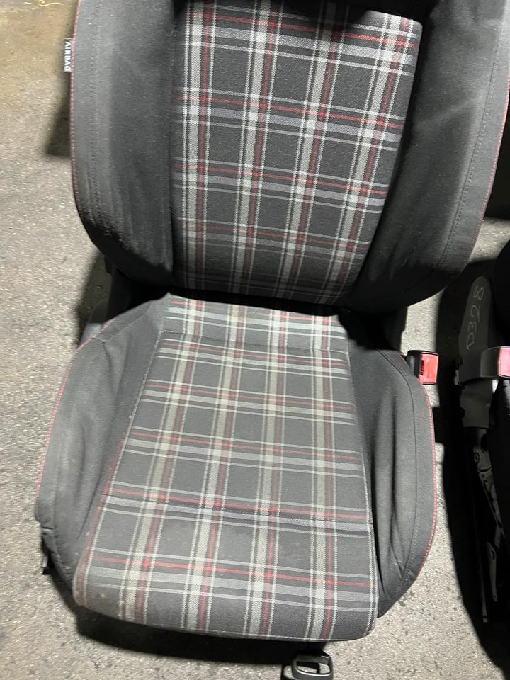 VW Polo 6R GTI Sitze Rücksitzbank Sitzausstattung Vorne - Hinten – Bild 11