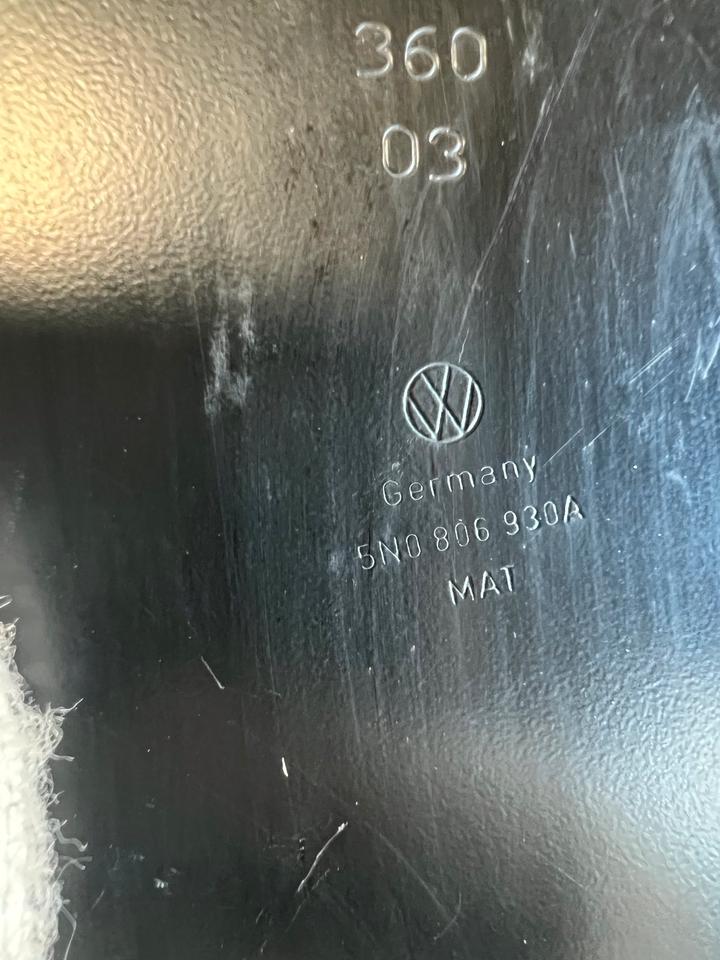 VW Tiguan 5N Scheinwerferhalterung 5N0806929A 5N0806930A – Bild 10