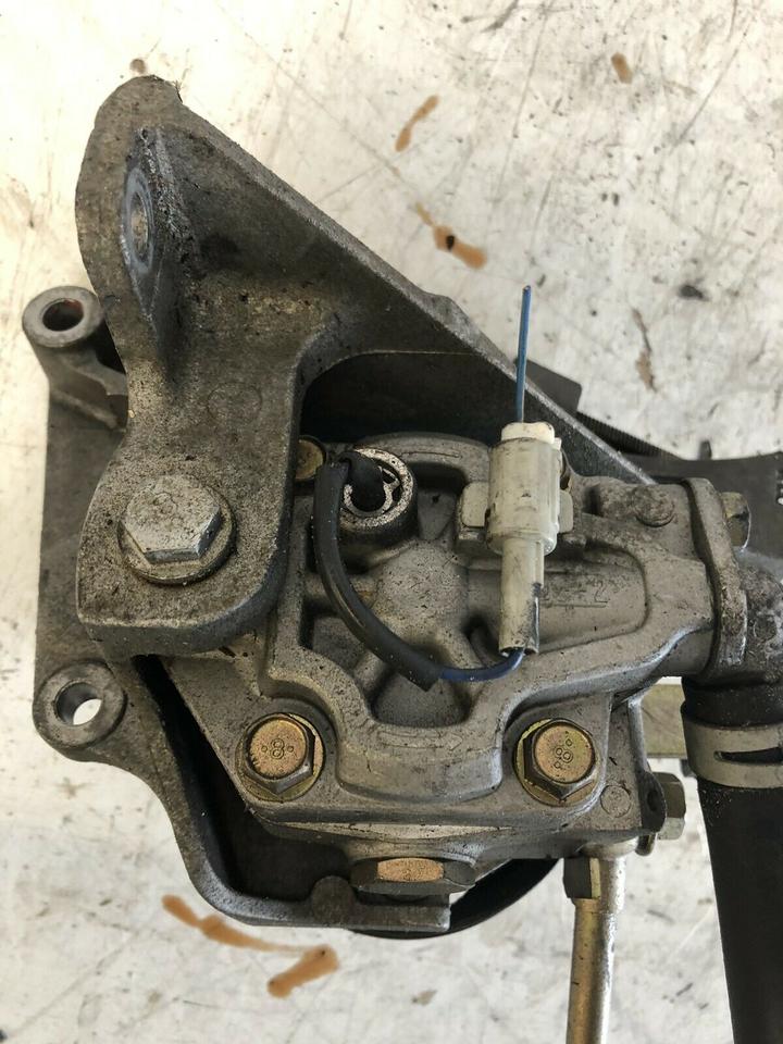 Nissan Murano Z50 3.5 V6 PZ50 PNZ50 Servopumpe Pumpe Lenkung – Bild 4