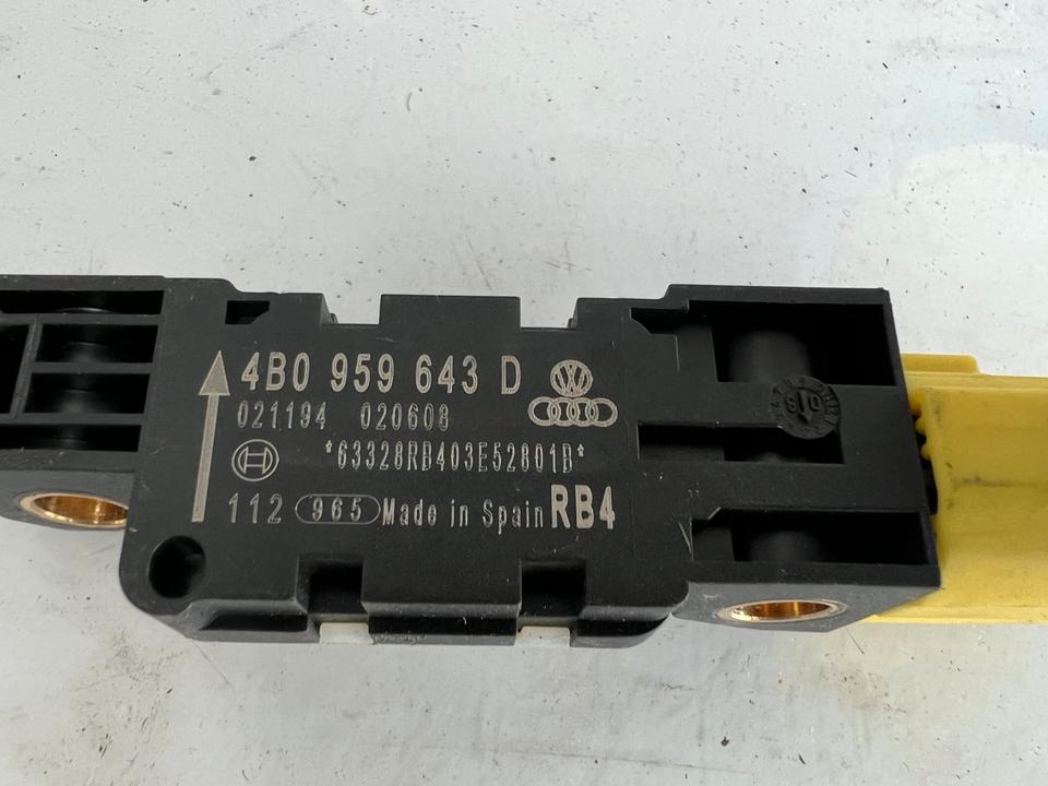Audi A3 Crashsensor 4B0959643D – Bild 4