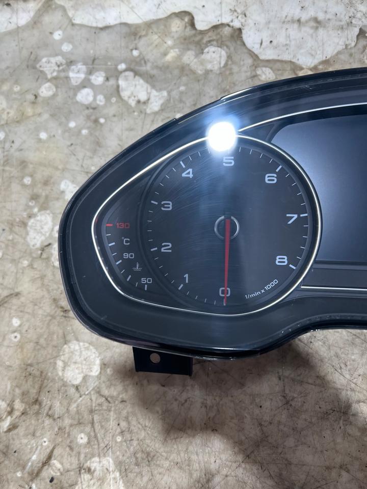 Audi A8 4H Tacho Tachometer Kombiinstrument 4H0920900C – Bild 4