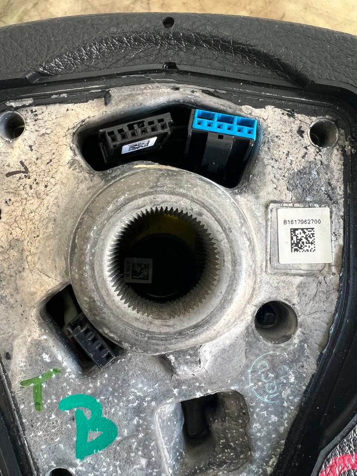 BMW 7er F01 F02 LCI M-paket Lenkrad Fahrerairbag Vorne – Bild 7