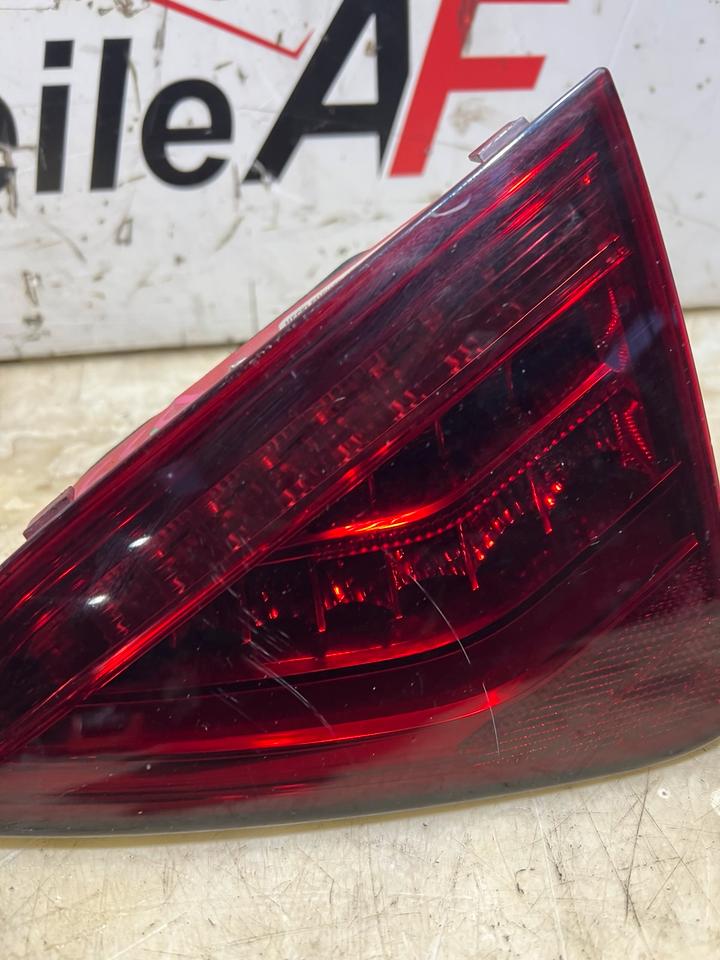 Audi A5 8T Facelift Rückleuchte Heckleuchte Innenleuchte Hinten – Bild 5