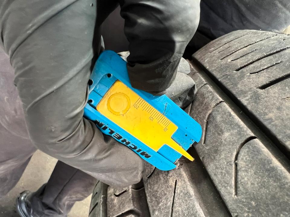 BMW 3er F30 F31 F32 F36 225/45R18 18 Zoll Reifen Felgen 7845880 – Bild 11