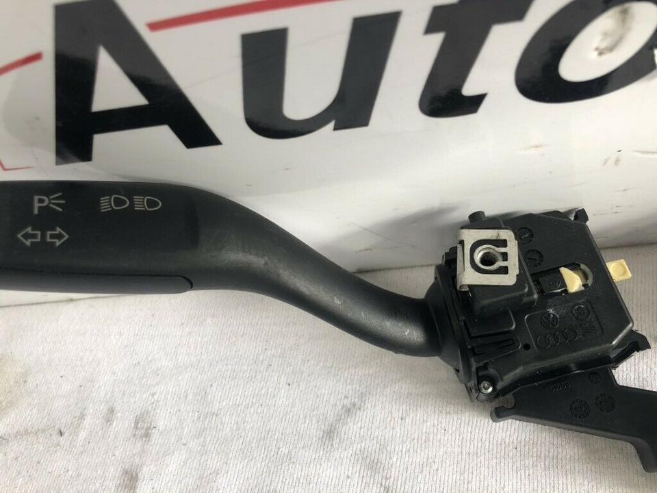 Audi A3 8P Blinker Schalter Blinkstock 8P0953513A – Bild 2