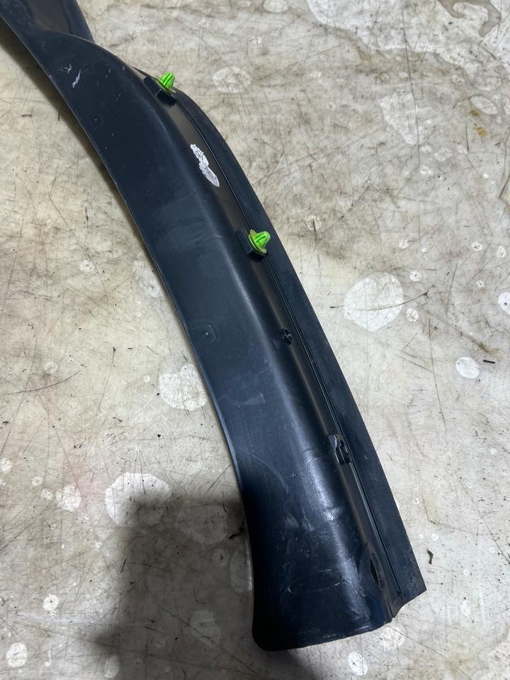 Mercedes W218 X218 Kofferraum D-Säule Verkleidung A2186900407 – Bild 3