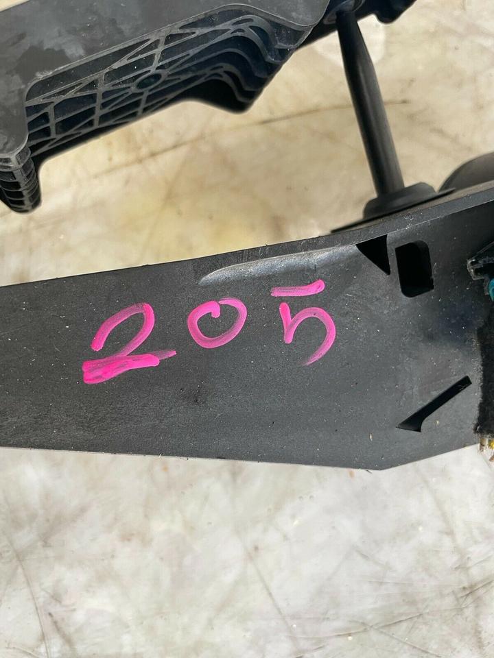 BMW 1er E81 E87 Gaspedal Gas Pedal 6772645 – Bild 6