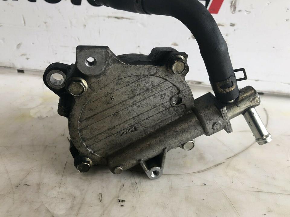 Mitsubishi Outlander III 2.2 DID 4N14 Vakuumpumpe – Bild 3