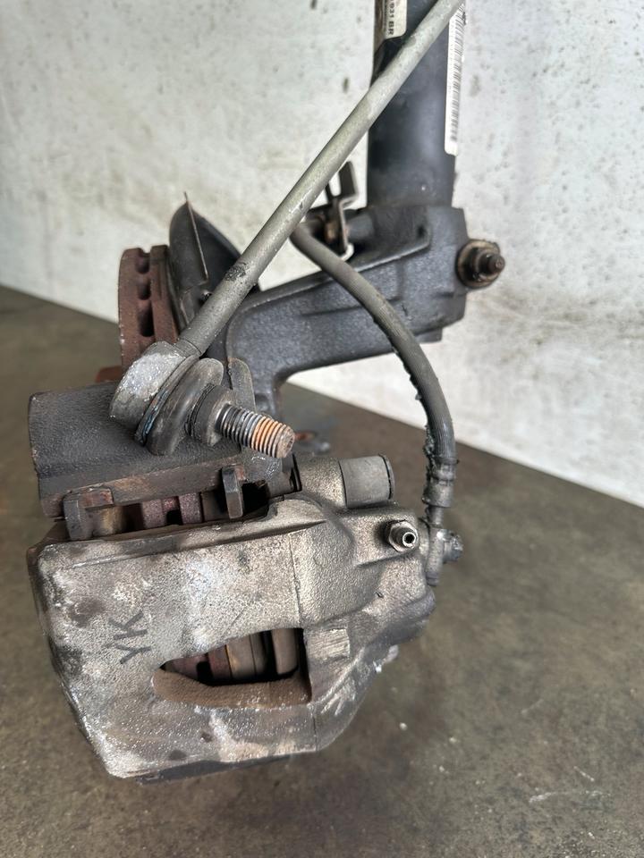 VW Beetle 5C Achsschenkel Radnabe Bremssattel Vorne – Bild 8