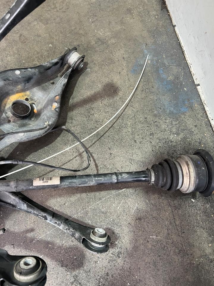 BMW 3er F30 F31 320d Achsschenkel Querlenker Radnabe Hinten – Bild 16