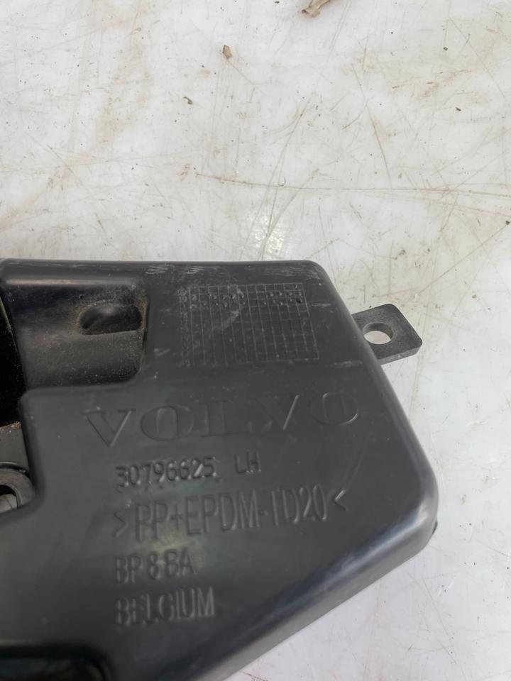 Volvo V60 Stoßstangen Halter Träger Vorne 30796625 30796626 – Bild 4