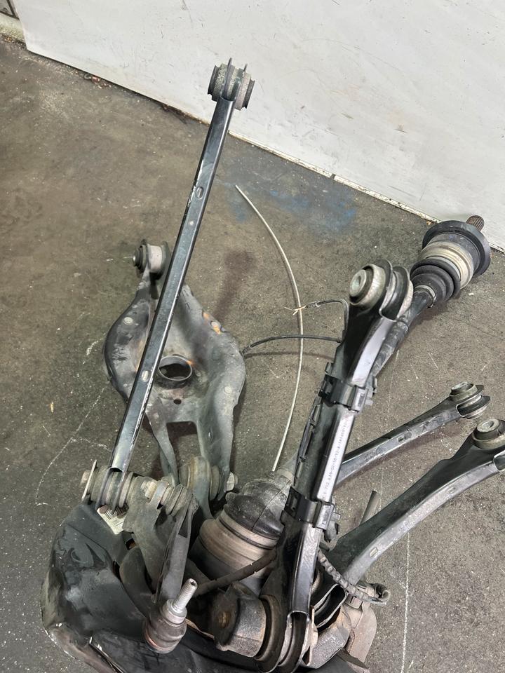 BMW 3er F30 F31 320d Achsschenkel Querlenker Radnabe Hinten – Bild 14
