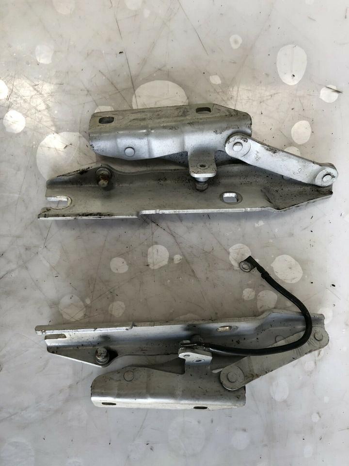 BMW 5er E60 E61 Motorhaubenscharnieren 7008727 7008728 – Bild 2