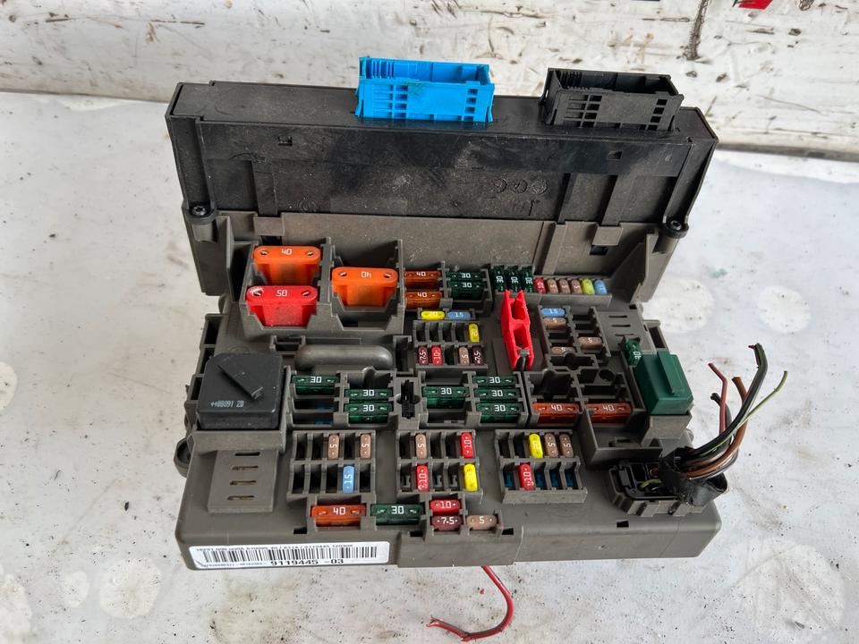 BMW 1er E87 Sicherungskasten 9119445 – Bild 2