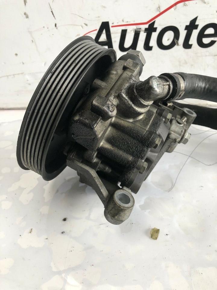 Audi A6 4F C6 CCEA Servopumpe 06E145393B – Bild 3