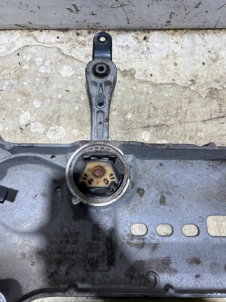 VW Passat Audi TT 8J Achse Vorderachse Vorderachsträger 3C0199369 – Bild 2